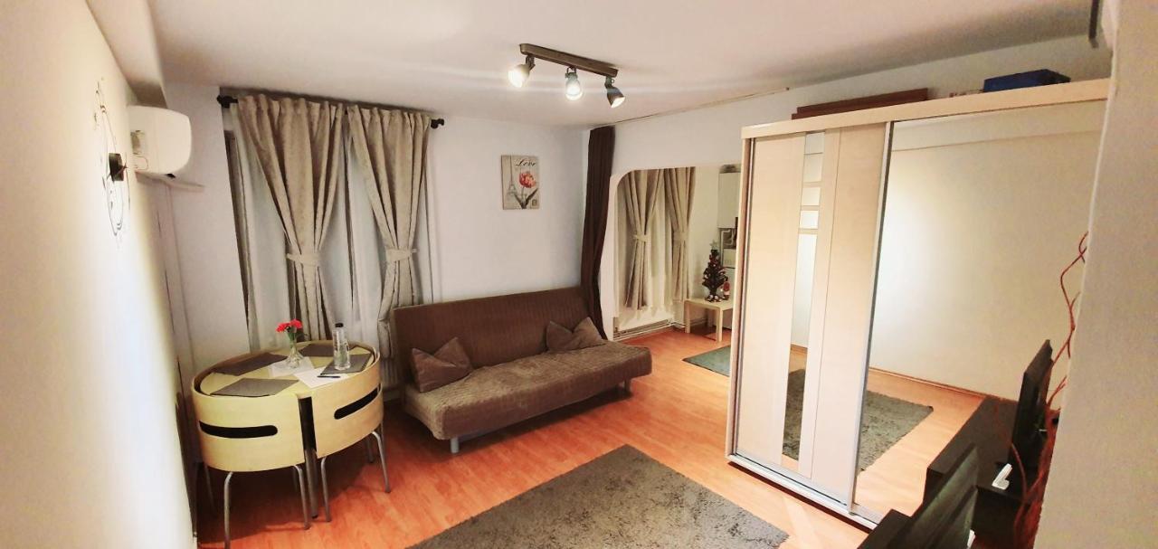 Patria Studio Bucarest Exterior foto